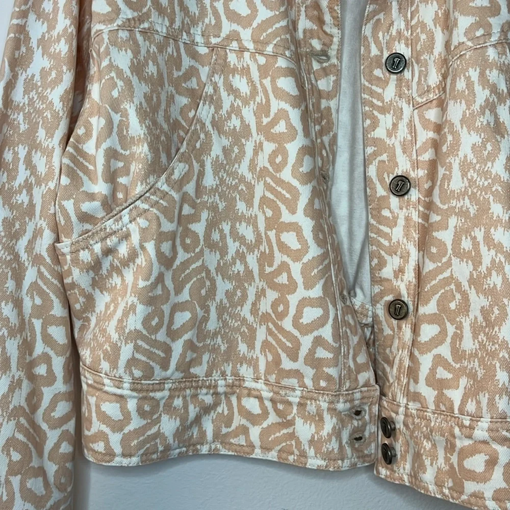 Pilcro Printed Trucker Jacket in Pink and White‎ size medium